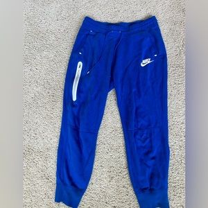 Women’s Size M Nike Joggers